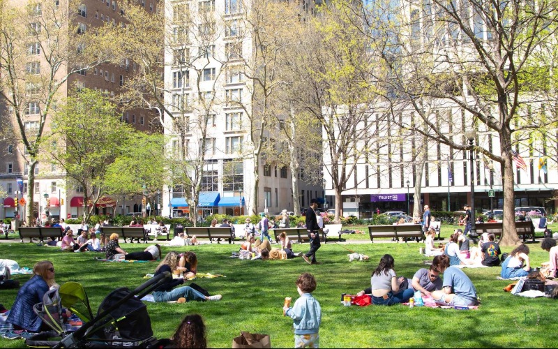 park with lots of people